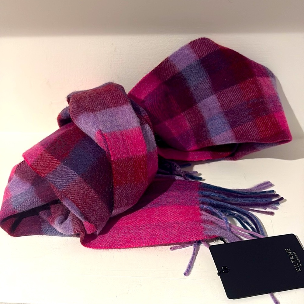 Kiltane Pink and Purple Plaid Scarf.
100% Lambswool. Made in Scotland. NWT.